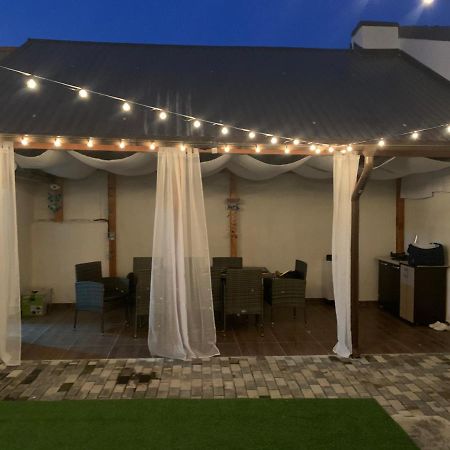 Casa Anastasia-Constanta Delfinariu Экстерьер фото